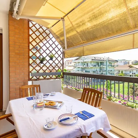 Moderno Appartamento A Montesilvano 54A Exterior photo